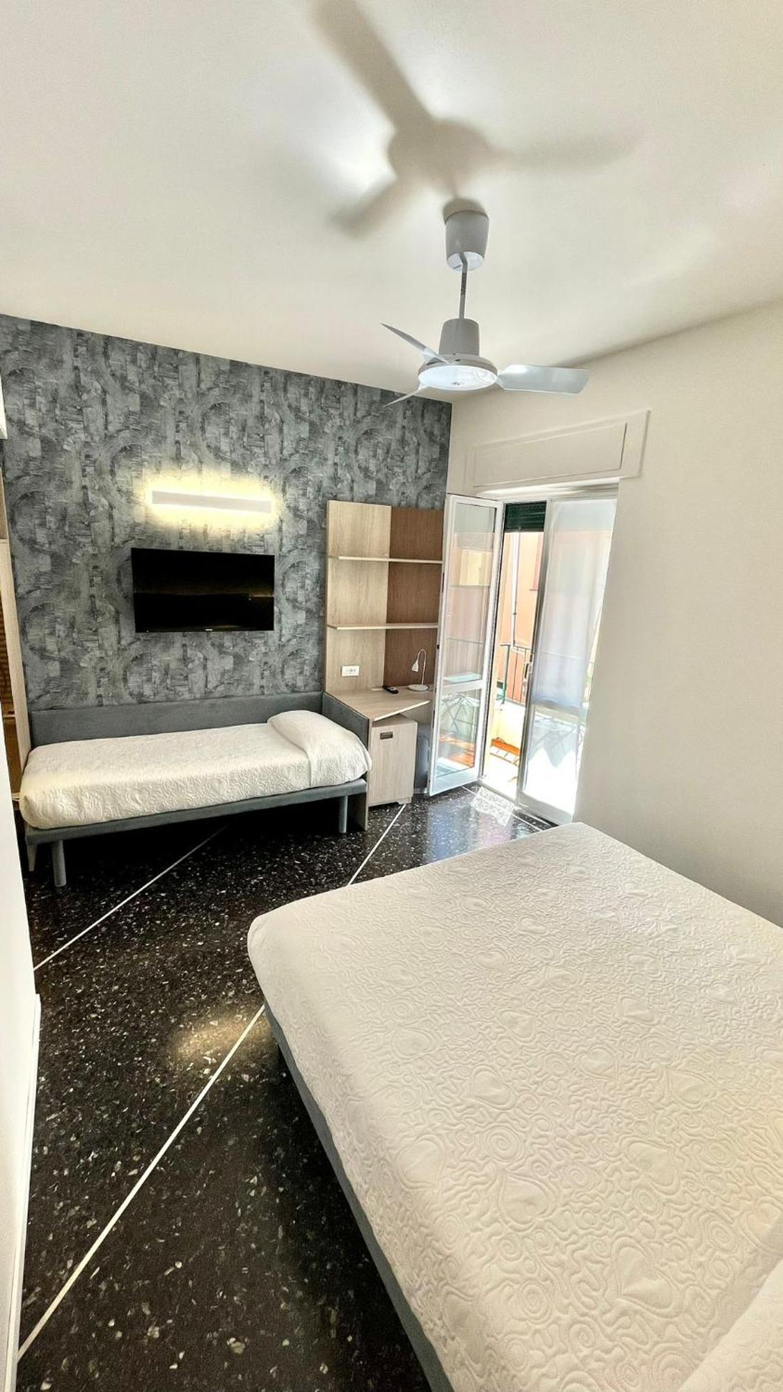 Hotel Al Capo Varigotti Kültér fotó