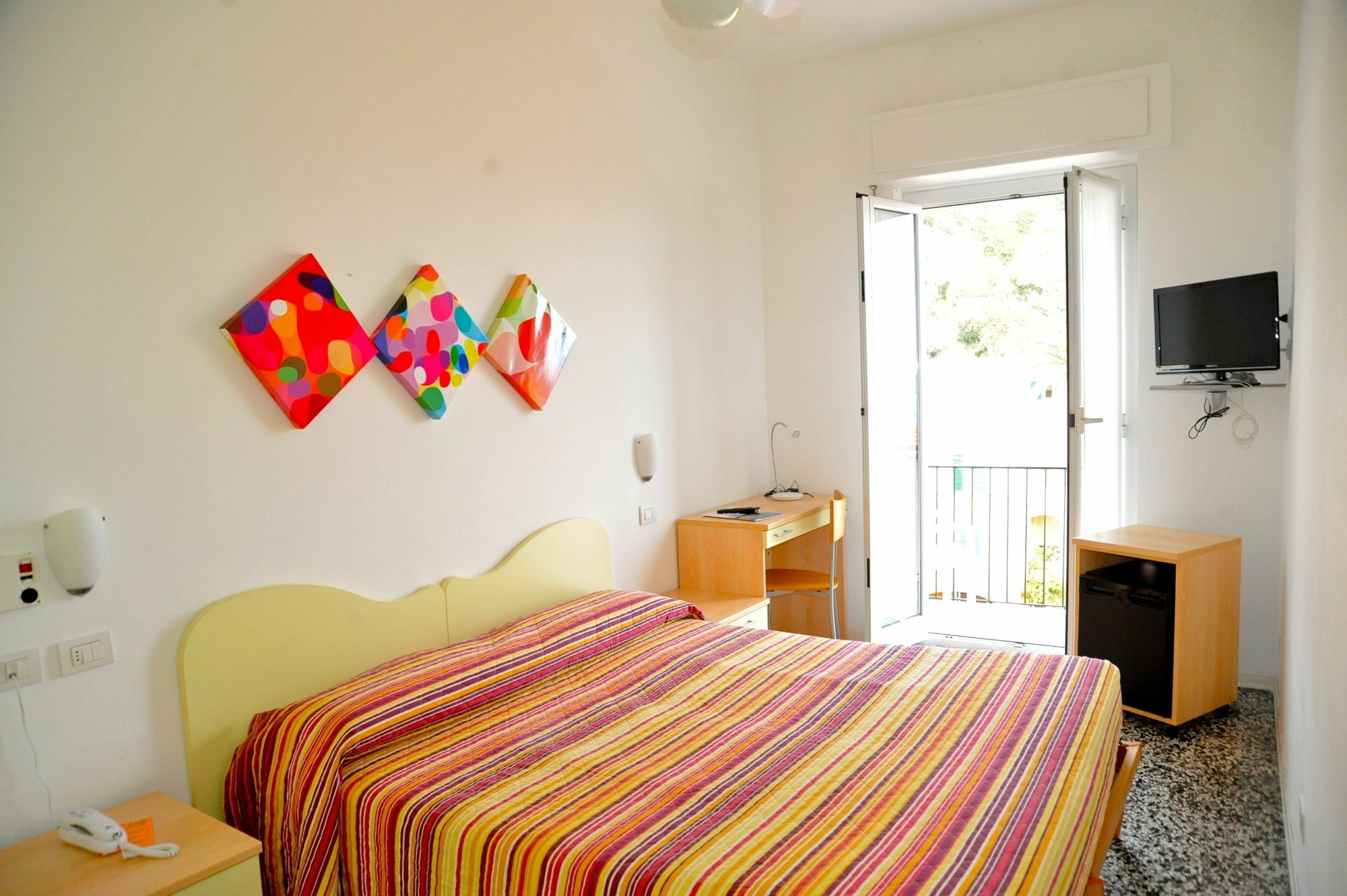 Hotel Al Capo Varigotti Kültér fotó